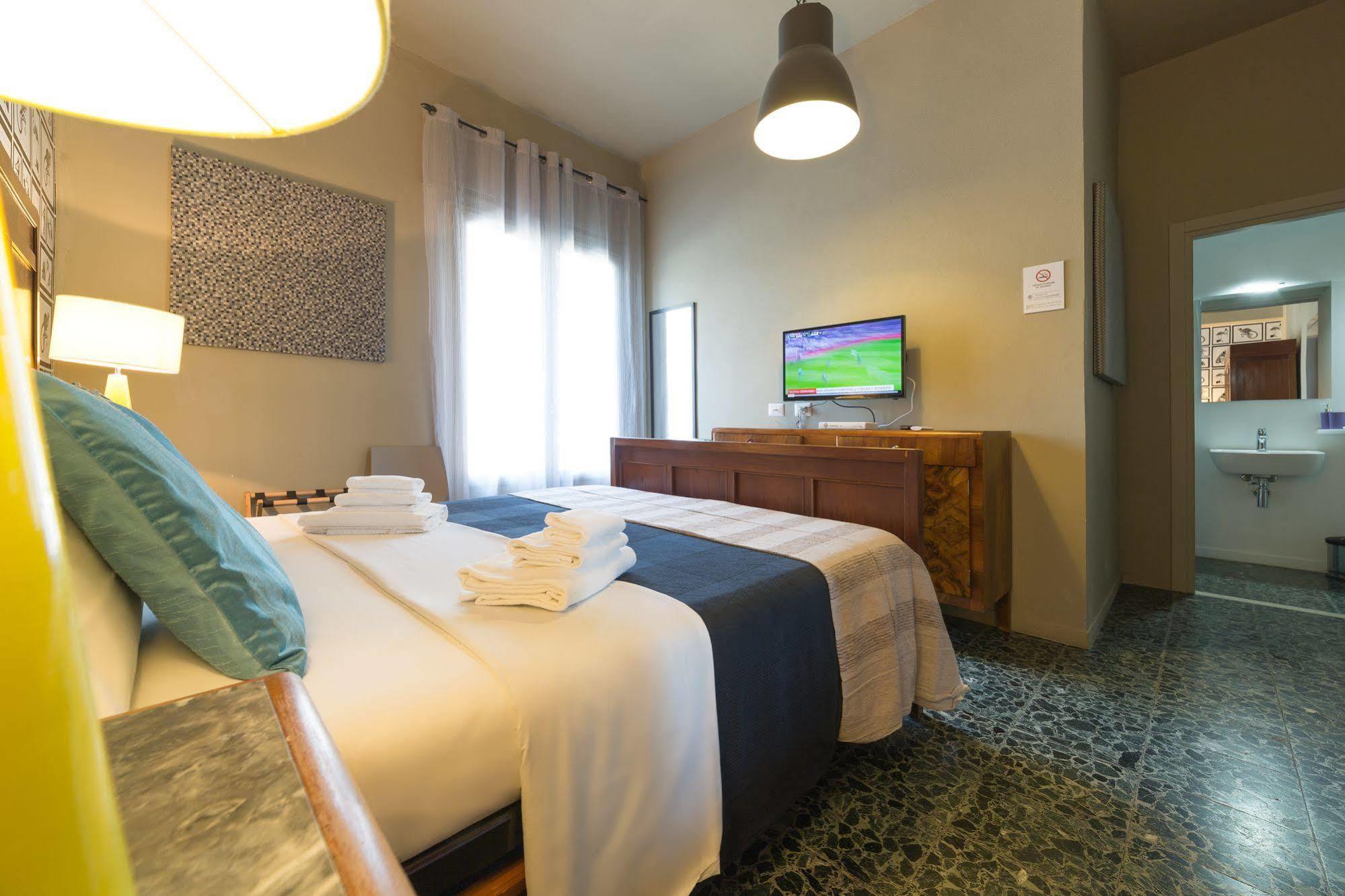 Budget Rooms Cagliari Eksteriør bilde